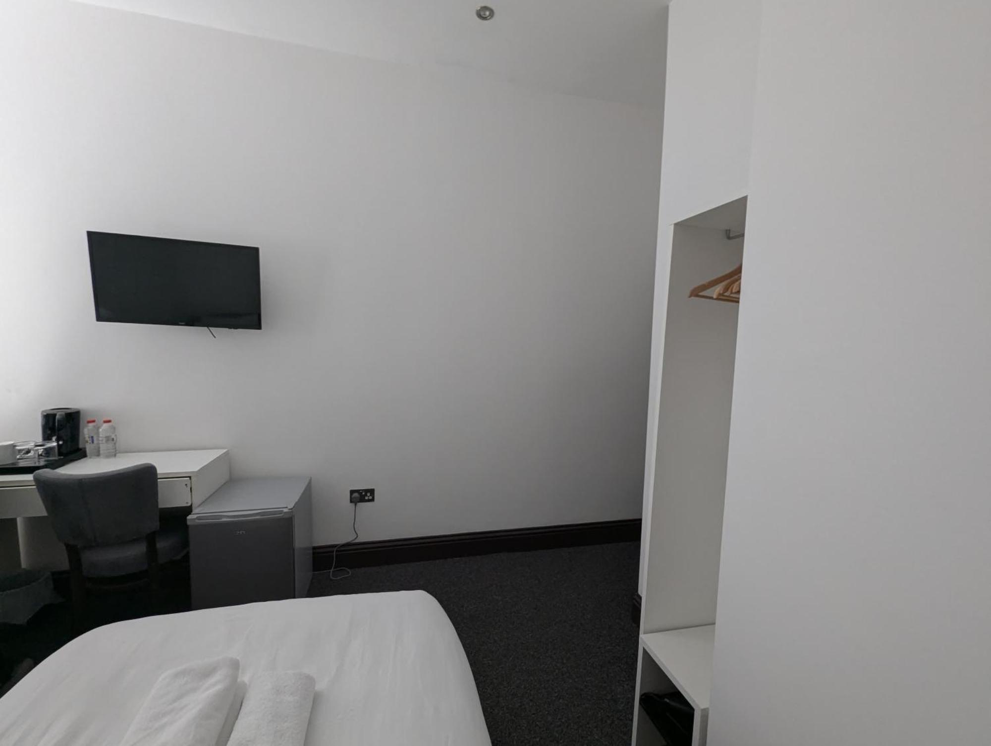 Oyo Firs Lodge London Heathrow Χάνσλοου Εξωτερικό φωτογραφία