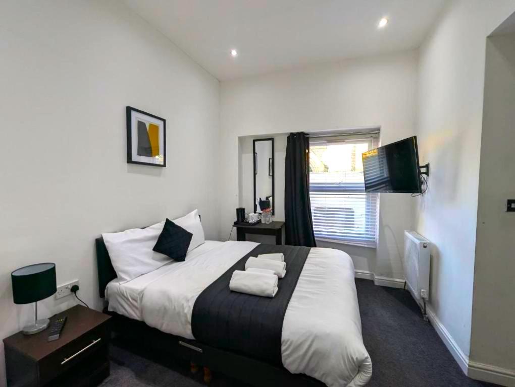 Oyo Firs Lodge London Heathrow Χάνσλοου Εξωτερικό φωτογραφία